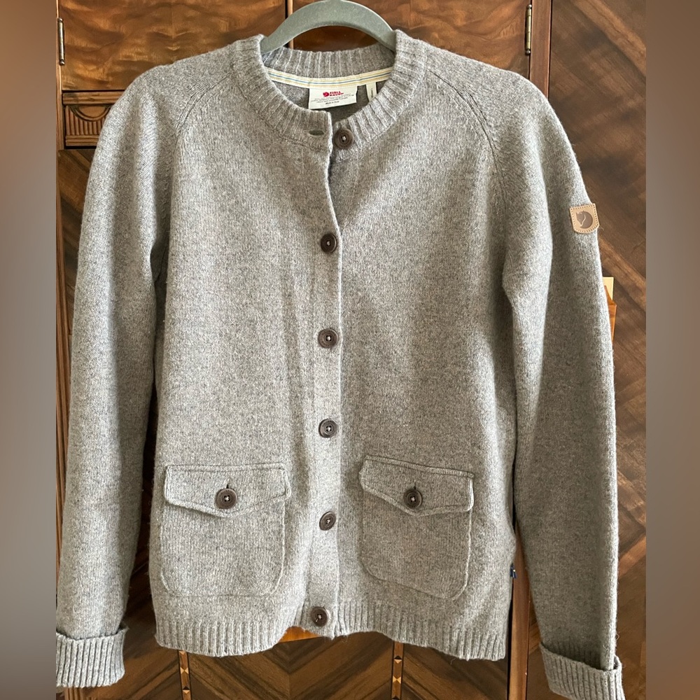 Fjallraven Women’s Cardigan